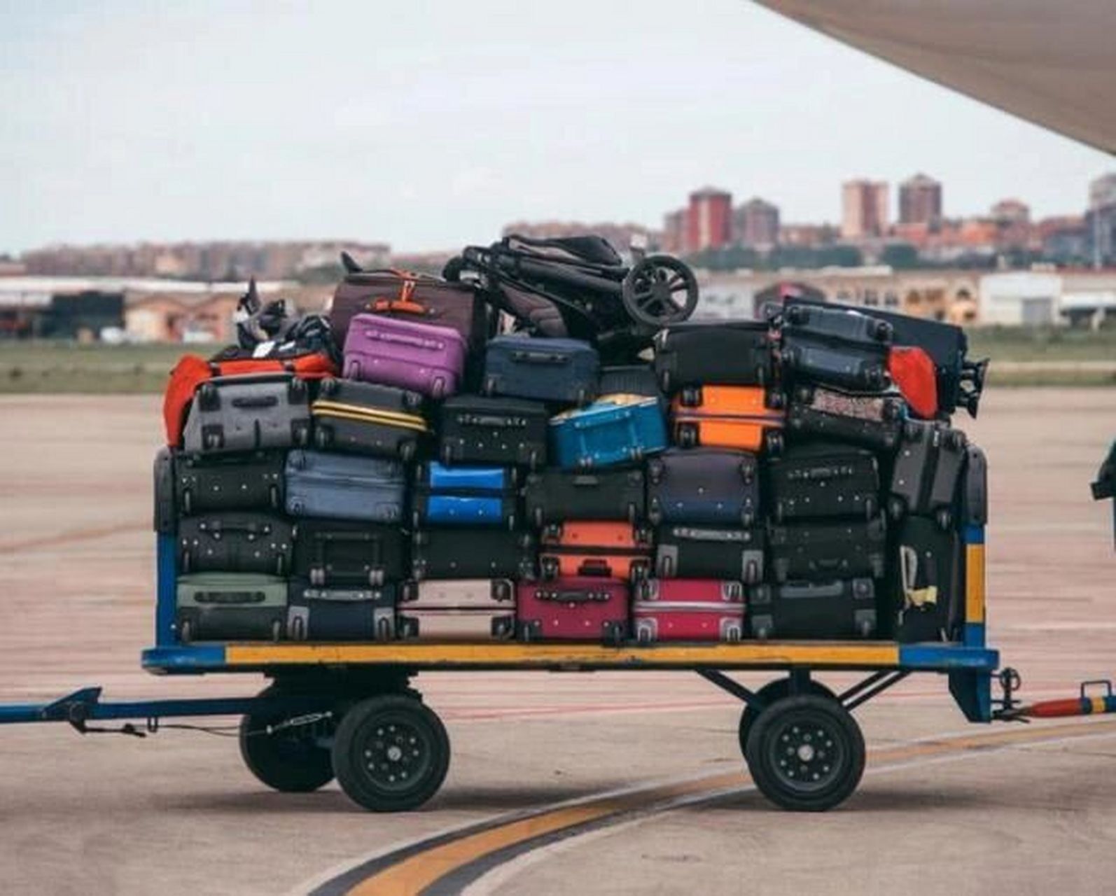 機場應急指南 行李未及時托運，可單獨托運嗎？